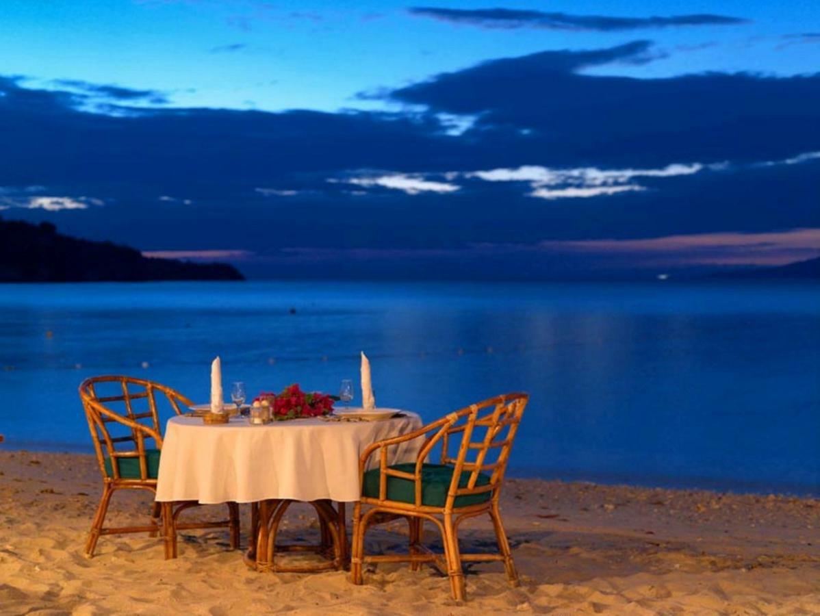 Coco Beach Island Resort Puerto Galera Exterior photo